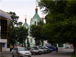 Рядом с гостиницей Интурист - Церковь Св. Симеона Столпника (1865-1868)