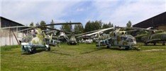 Слева боевой вертолет Ми-8
Справа боевой вертолет Ми-24А